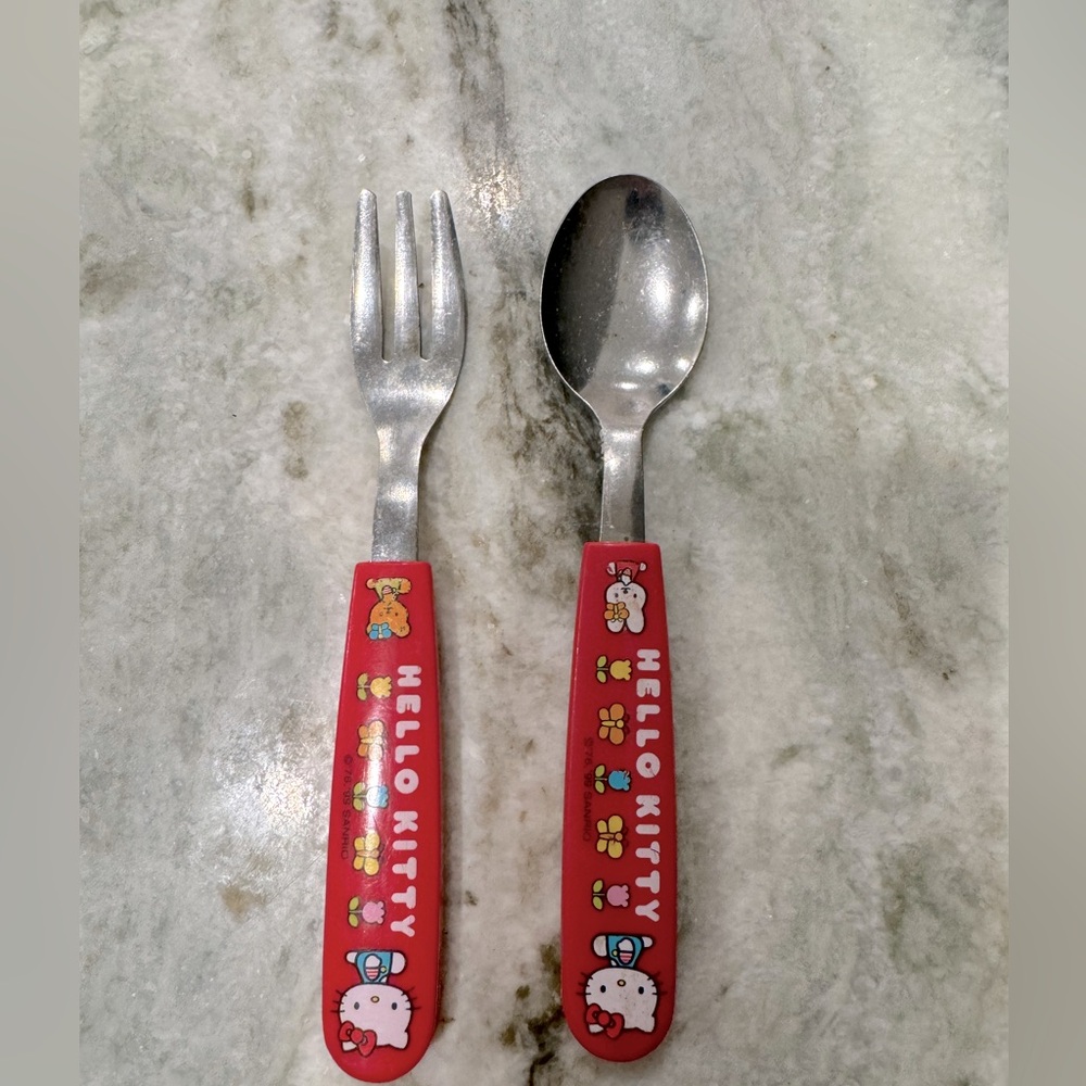 Vintage hello kitty utensil set. Hello kitty fork and spoon.